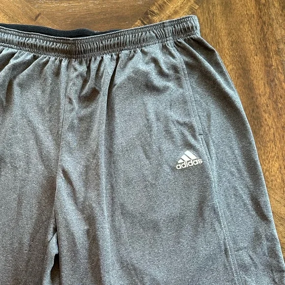 ⭐️ ADIDAS Men's Climalite Athletic Shorts - Picture 1 of 9